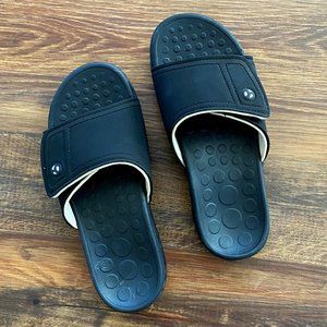 Like New Vionic Kiwi Slide Sandal US 7/EU 40